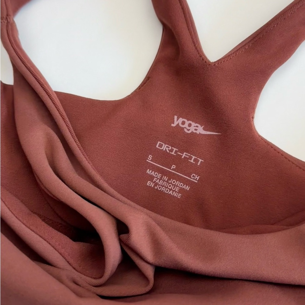 Nike Yoga Dri-Fit Crop Top Brownish red Sports Bra Tank Size S - Picture 10 of 10